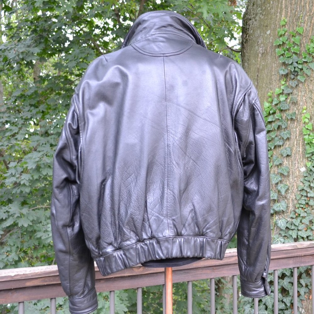 Vintage Men's Black Leather Bomber Stadium Jacket - Picture 4 of 10